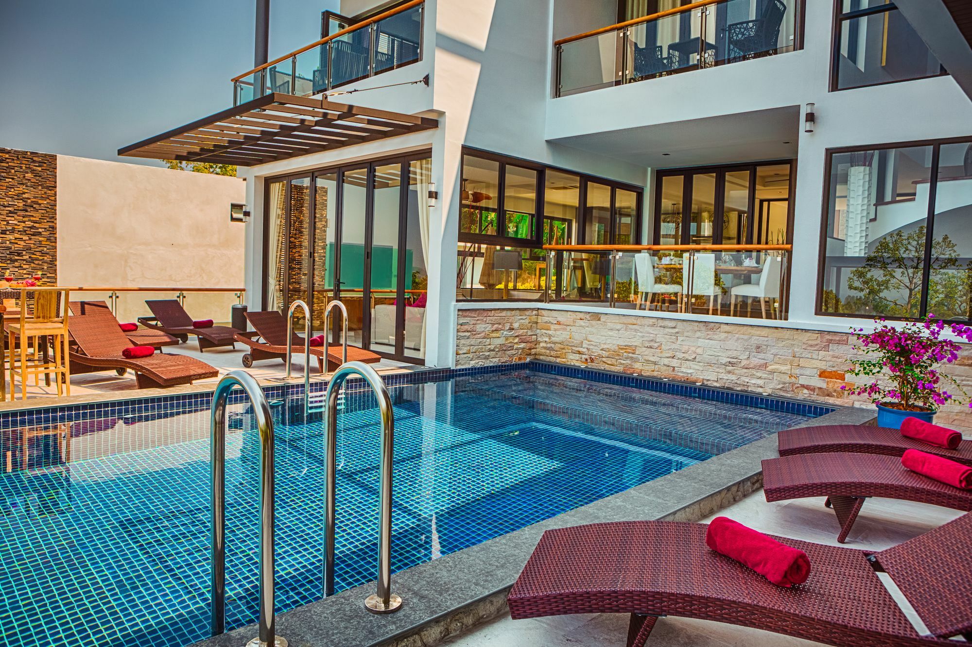 Fully Serviced Grand Villa Luxury Time Phuket شاطئ بانغ تاو المظهر الخارجي الصورة