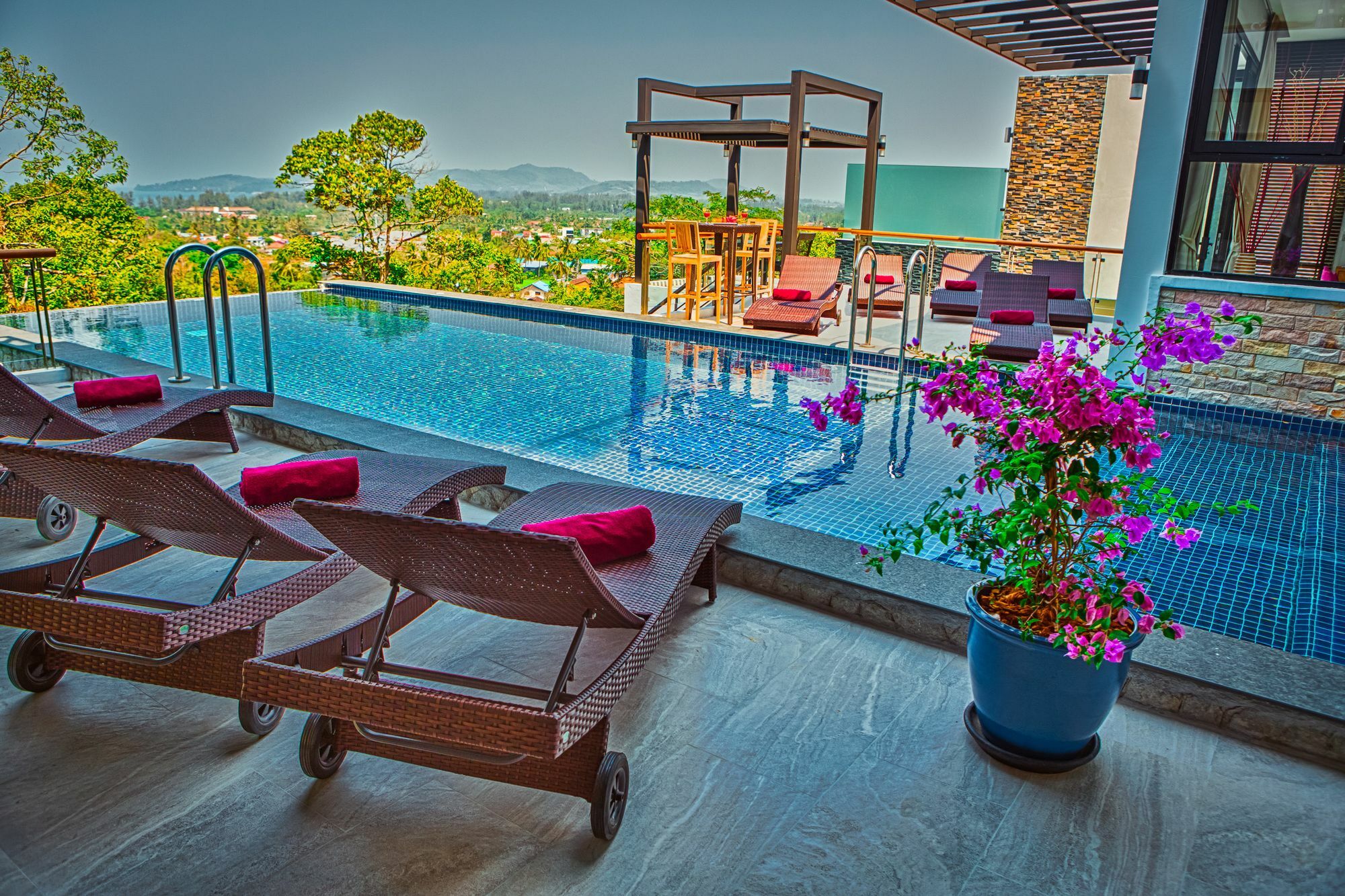 Fully Serviced Grand Villa Luxury Time Phuket شاطئ بانغ تاو المظهر الخارجي الصورة