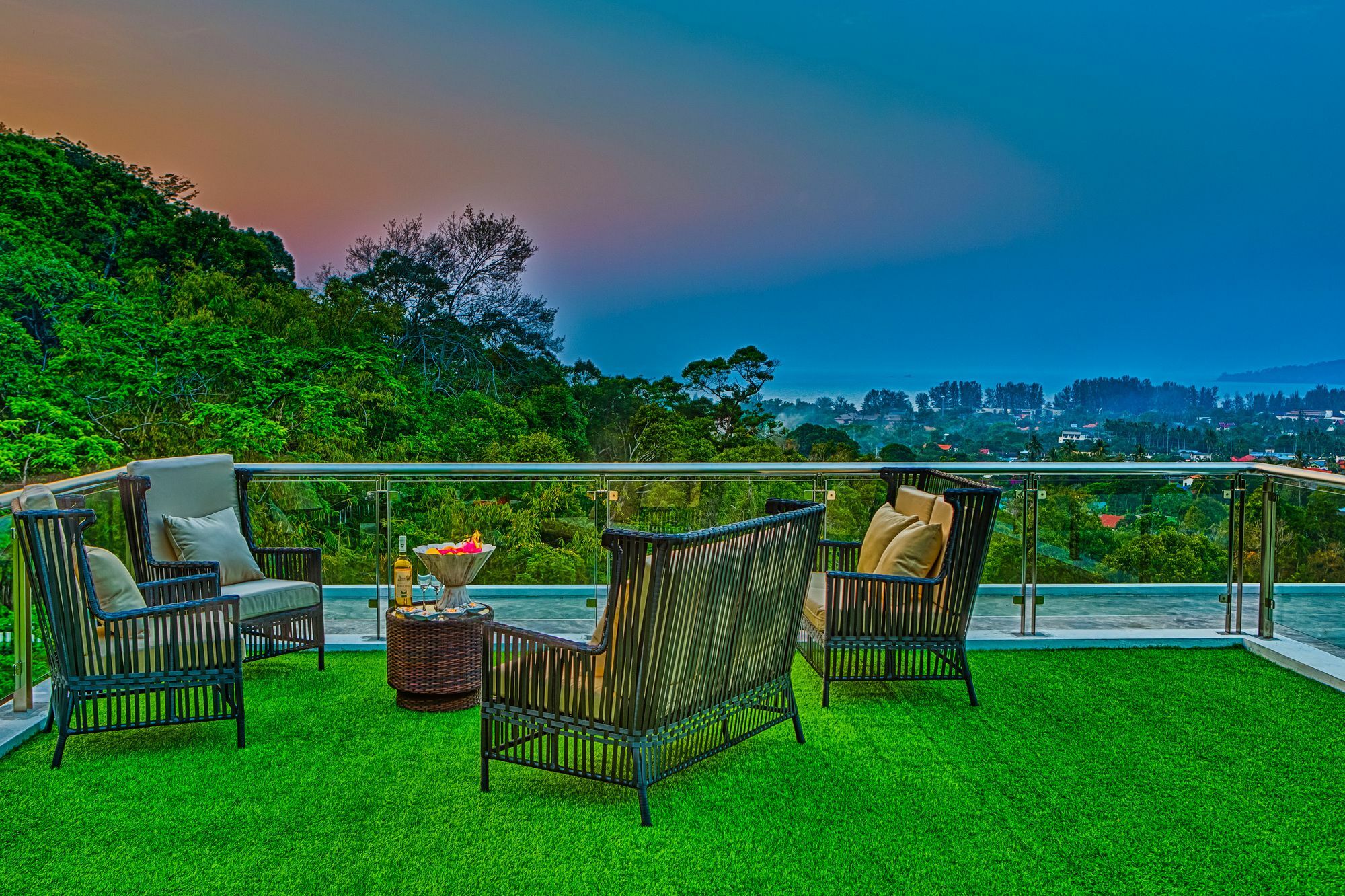 Fully Serviced Grand Villa Luxury Time Phuket شاطئ بانغ تاو المظهر الخارجي الصورة
